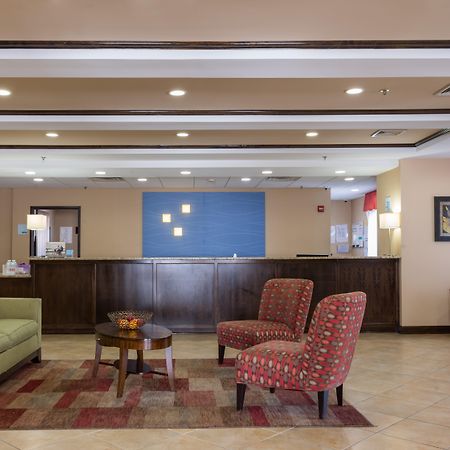 Holiday Inn Express Hartford-Newington By Ihg Exteriér fotografie