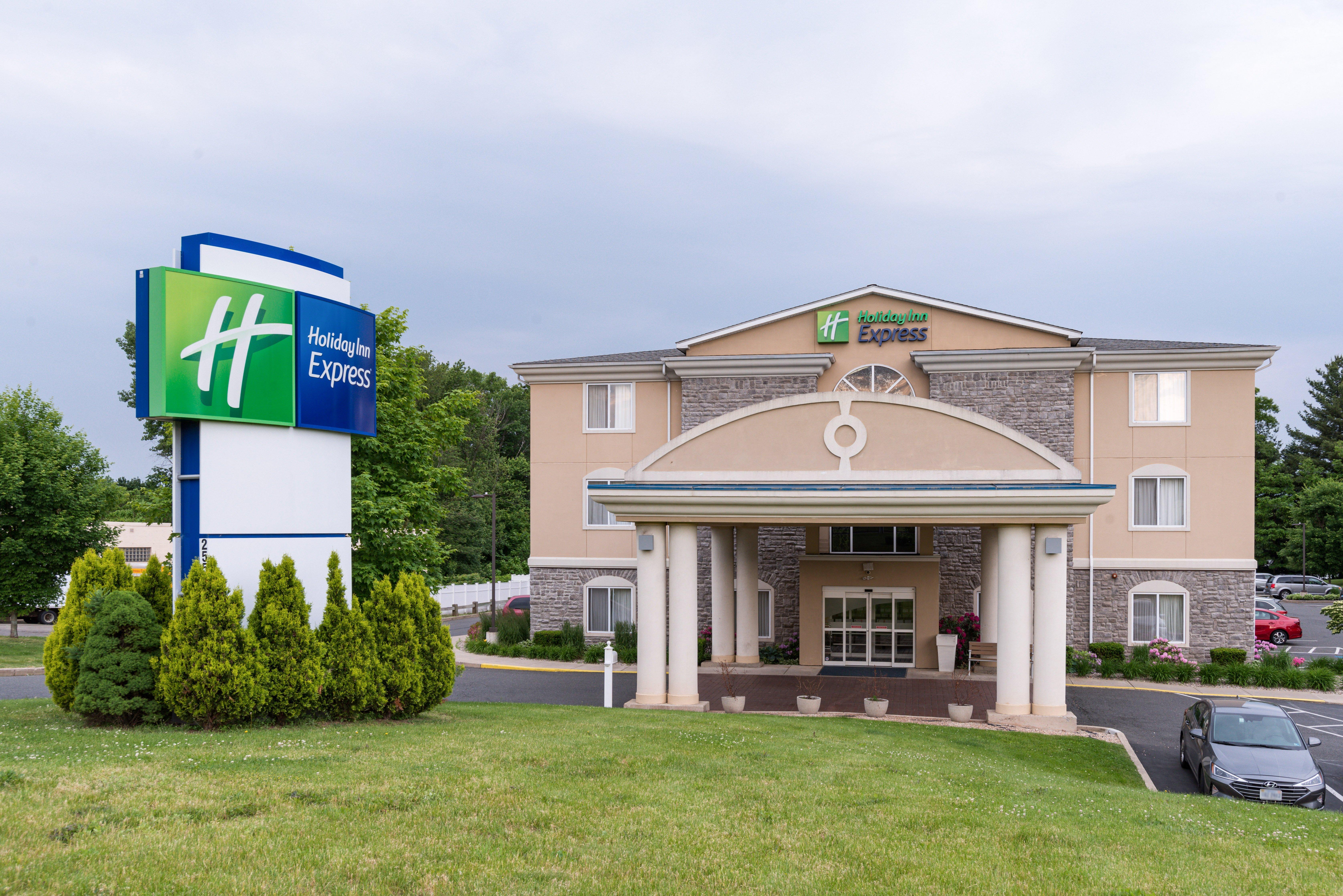Holiday Inn Express Hartford-Newington By Ihg Exteriér fotografie