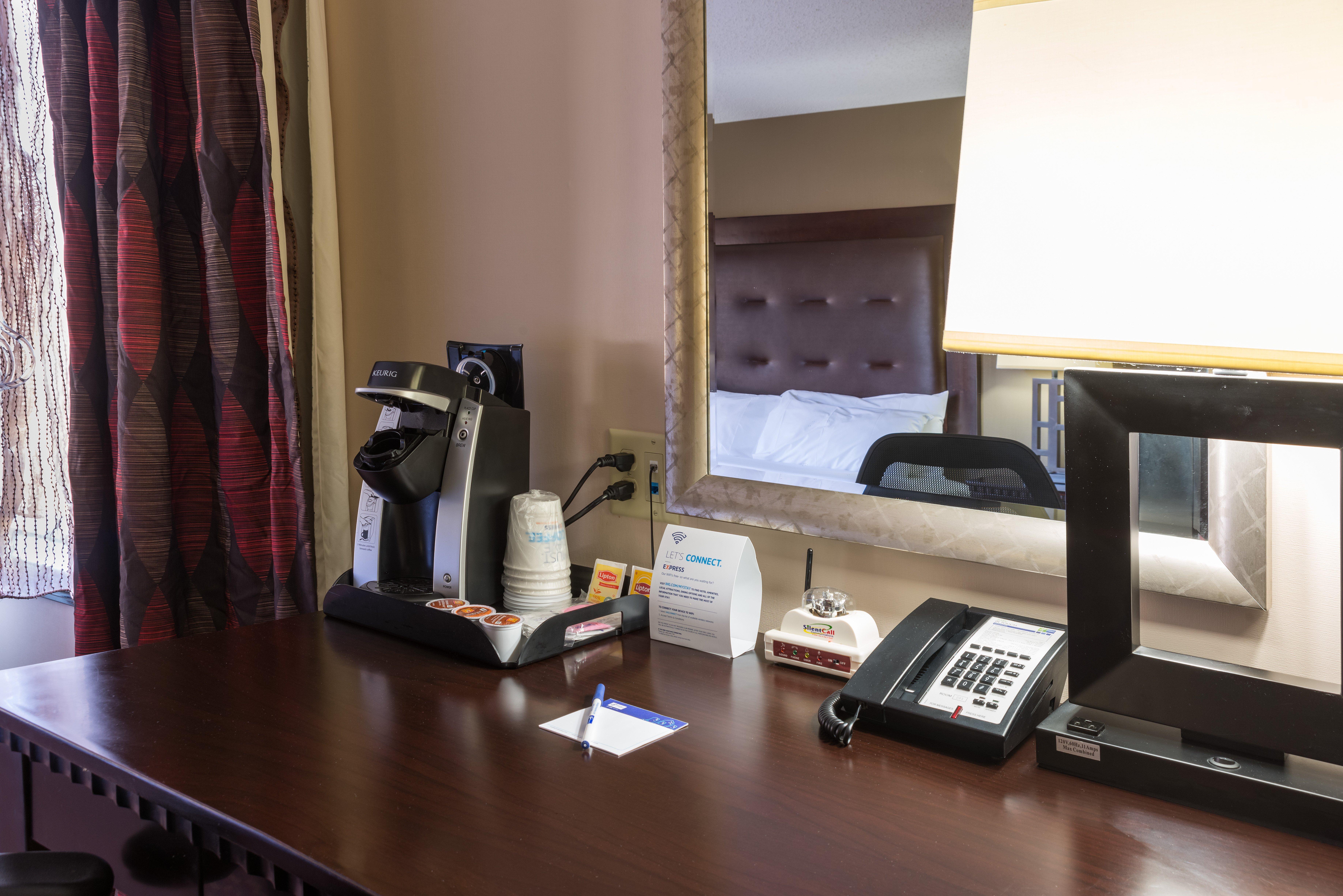 Holiday Inn Express Hartford-Newington By Ihg Exteriér fotografie
